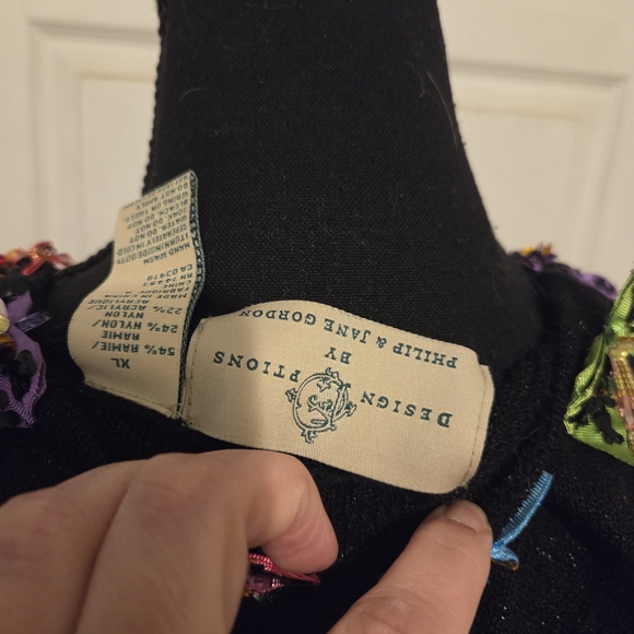 VINTAGE- Design Options Sweater - Picture 10 of 11